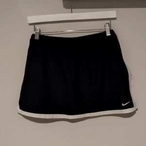 Nike tennis skort